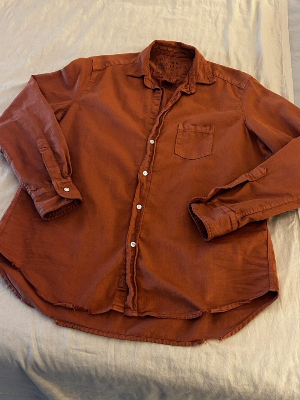 Frank & Eileen "Eileen" Famous Denim Shirt in Rust - Picture 2 of 5